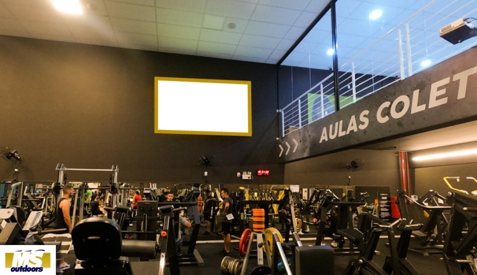 Explorando os Benef&iacute;cios da TV Indoor para An&uacute;ncios